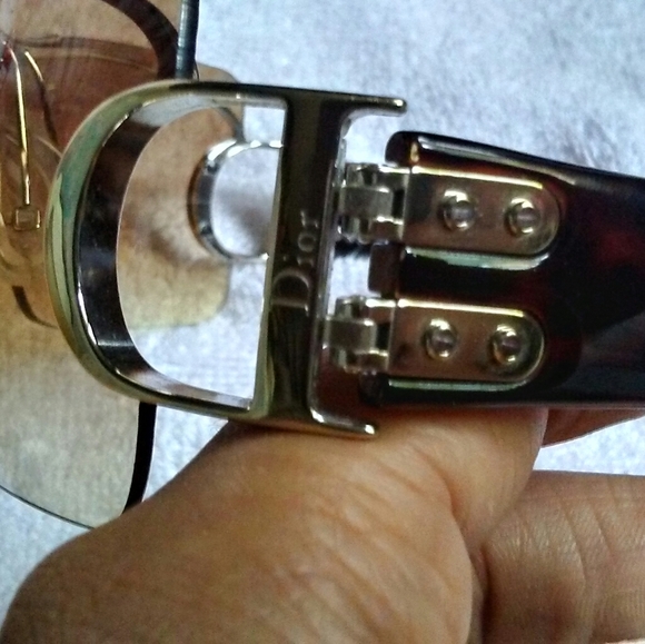 Dior Sunglasses - Picture 2 of 3